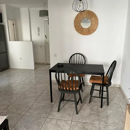 Dominica Beautiful In The First Oceanline In Cristianos. Appartement